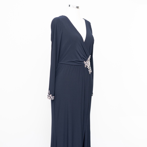 Betsy & Adam - Jersey Embellished Long-Sleeve Gown - Picture 7 of 13